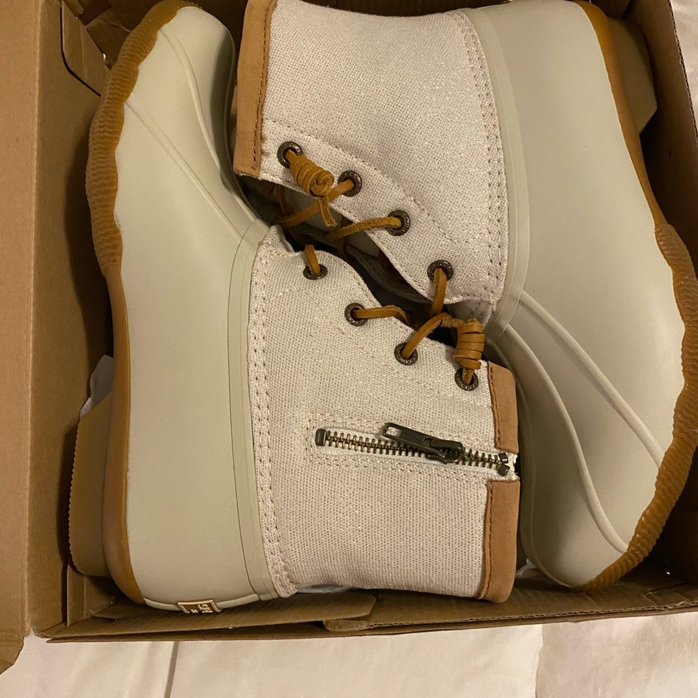 New Sperry boots